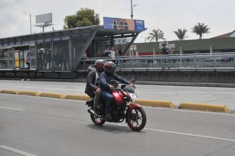 Estas son las nuevas señales de tránsito para motociclistas: ¿qué significan?