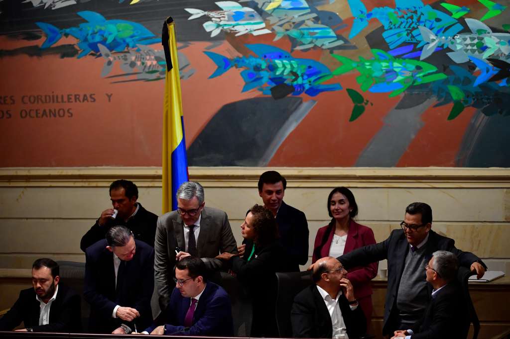 Ministro de Hacienda durante el debate de la reforma tributaria o ley de financiamiento hundida en el Congreso de la República