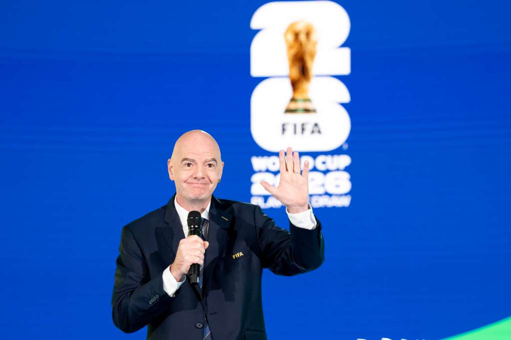 ZURICH (Switzerland), 20/11/2025.- FIFA president Gianni Infantino speaks before the start of the FIFA World Cup 2026 play-offs draw at the Home of FIFA in Zurich, Switzerland, 20 November 2025. (Mundial de Fútbol, Suiza) EFE/EPA/CLAUDIO THOMA