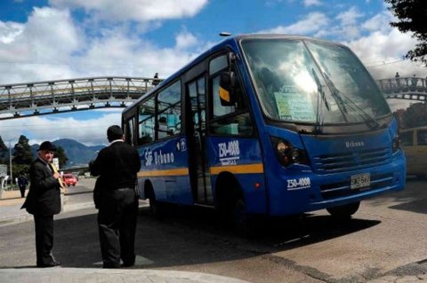 Distrito debe adquirir un millón de metros cuadrados para parquear buses de Sitp