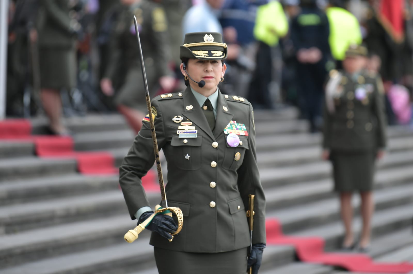 Por primera vez en la historia de la capital, una mujer entra al cargo de comandante de la Policía Metropolitana de Bogotá.