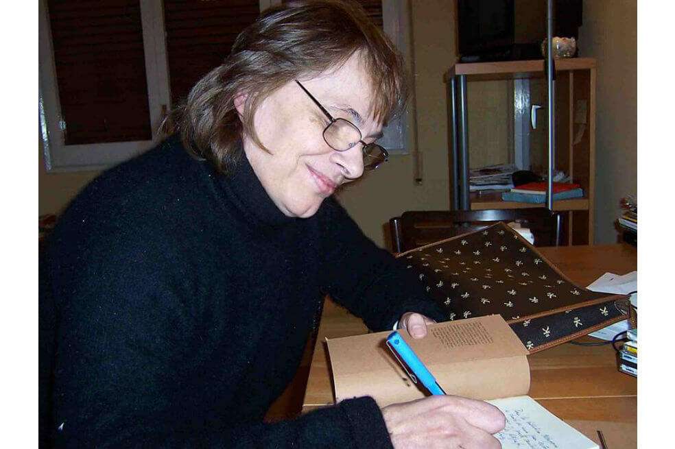 Peri Rossi (Montevideo, 1941) es licenciada en Literatura Comparada y comenzó su carrera como escritora en 1963 con el libro de cuentos "Viviendo". / Mai C. Álvarez