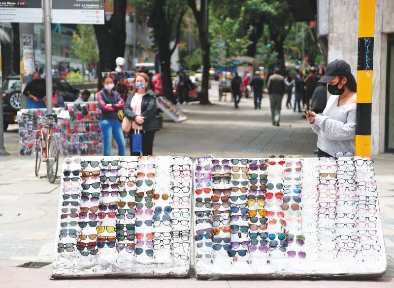 En julio, por cada hombre que quedó sin trabajo, dos mujeres atravesaron por la misma situación. / Óscar Pérez - El Espectador