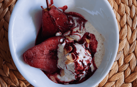 Peras al vino: un postre para disfrutar en diciembre