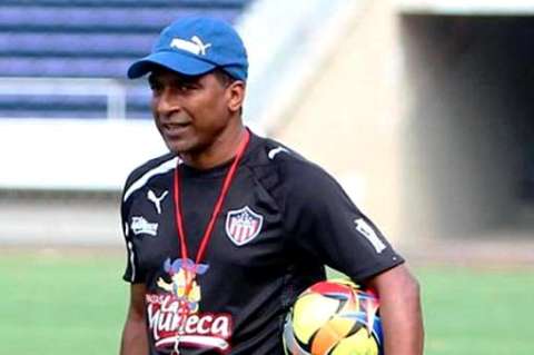 Alexis García renunció al Júnior
