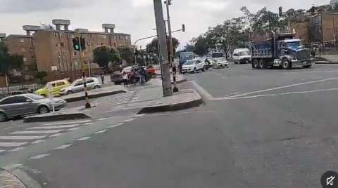 Movilidad hoy, lunes 16 de marzo: manifestación bloquea la Av. Villavicencio