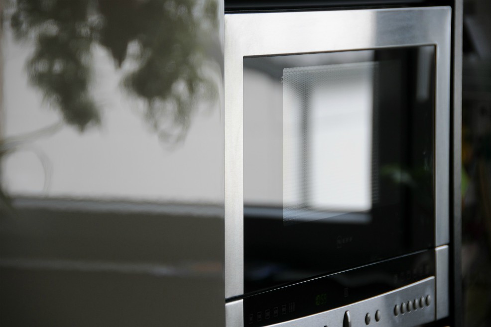 19 hornos microondas emiten la misma cantidad de CO2 que un automóvil a lo largo de un año. / Pixabay