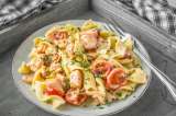 ¿Pasta cremosa con salmón? Nosotros te enseñamos a hacerla