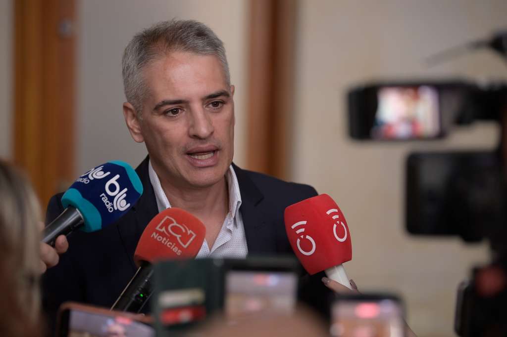 Gobernador de Antioquia, radica una demanda de nulidad con petición de medida cautelar ante el Consejo de Estado, en contra de la resolución que expidió la Fiscalía General de la Nación para suspender las órdenes de captura de 23 cabecillas de la mesa de paz urbana del Gobierno Nacional