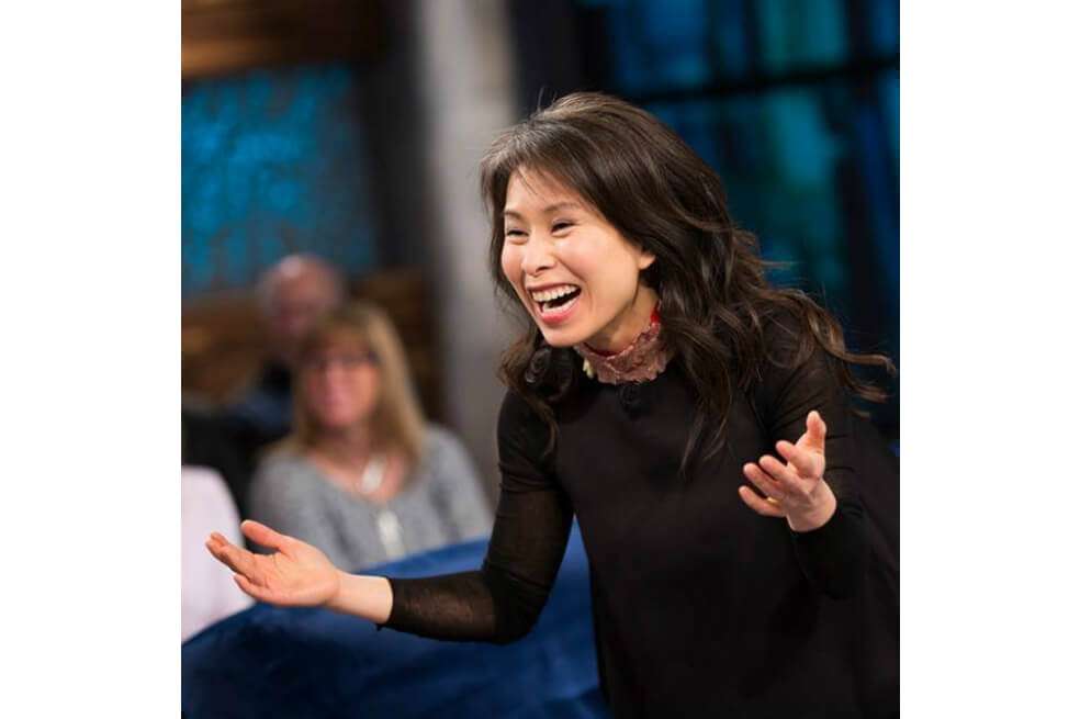 La escritora Kim Thúy, publicó en 2013 su novela "Mãn". / Tomada de Facebook
