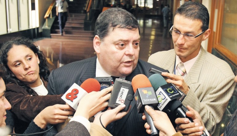 La irrefutable relación entre el “Gordo” García y los “paras”