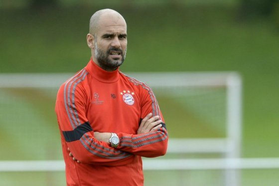 Manchester United niega haberse reunido con Guardiola en París