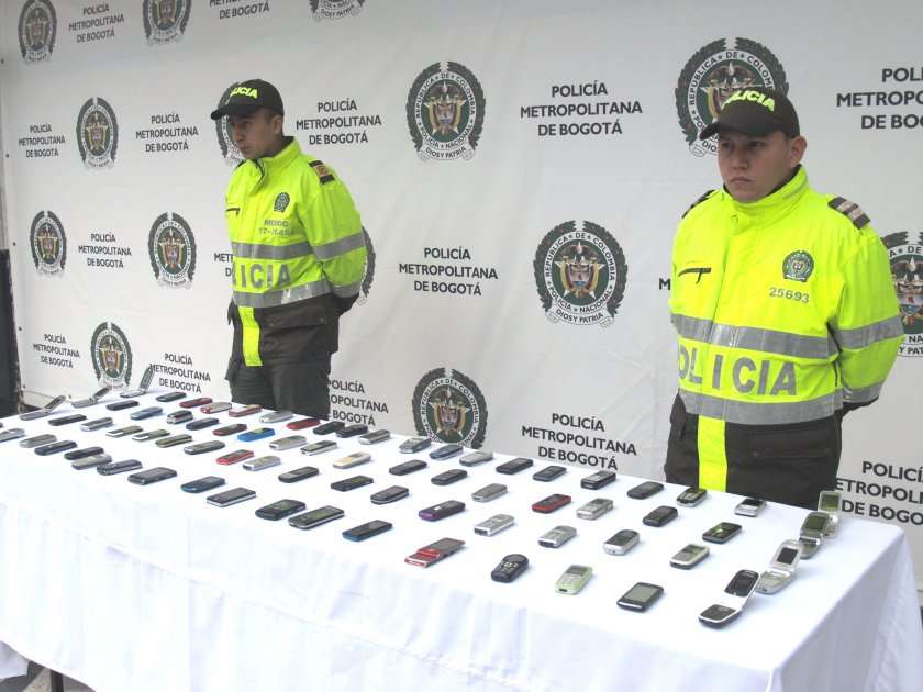 Equipos recuperados por la Policía Metropolitana de Bogotá durante el pasado fin de semana.  /  Cortesía