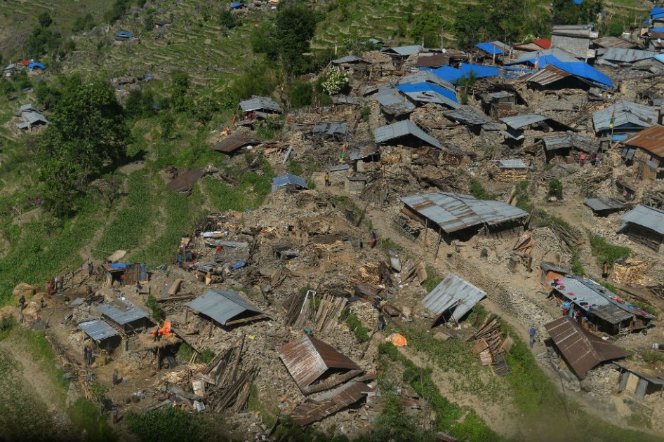 Poblaciones afectadas con terremoto en Nepal. / AFP