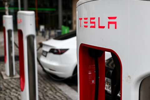 El futuro incierto de Tesla pone en duda el plan de robotaxis de Musk