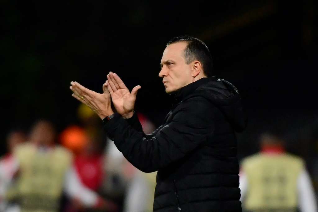 Director técnico de Medellín, en el partido de vuelta ante Santa Fe por los cuartos de final de la Copa Betplay 2025.