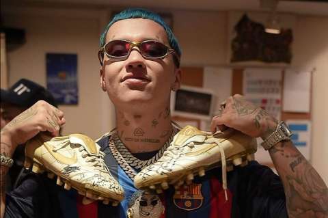 Blessd invitado de honor en el Spotify Camp Nou del Barcelona en España