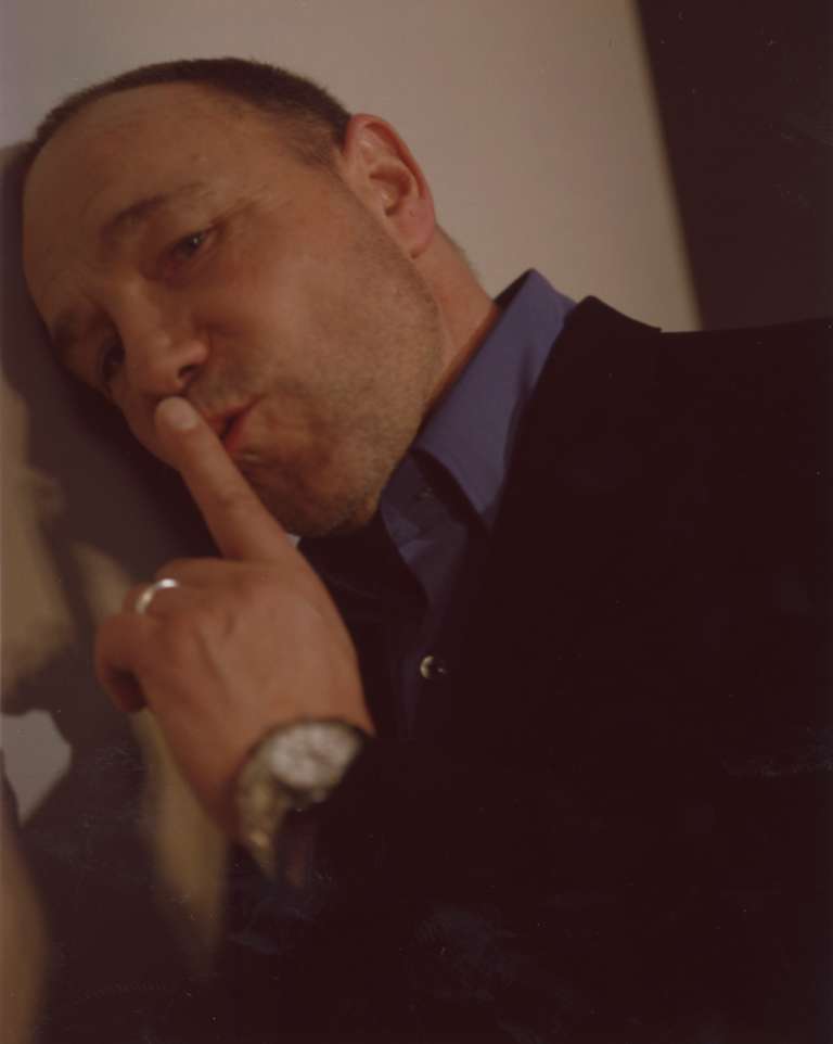 “Una de las mejores productoras de la historia, pero también una mujer con la que tengo la gran suerte de estar casado: mi esposa, Hannah Walters. Ya lo he dicho antes, pero tú me salvaste la vida. Tú me salvaste la vida”. — Stephen Graham en su discurso de agradecimiento. /Chantal Anderson/The New York Times