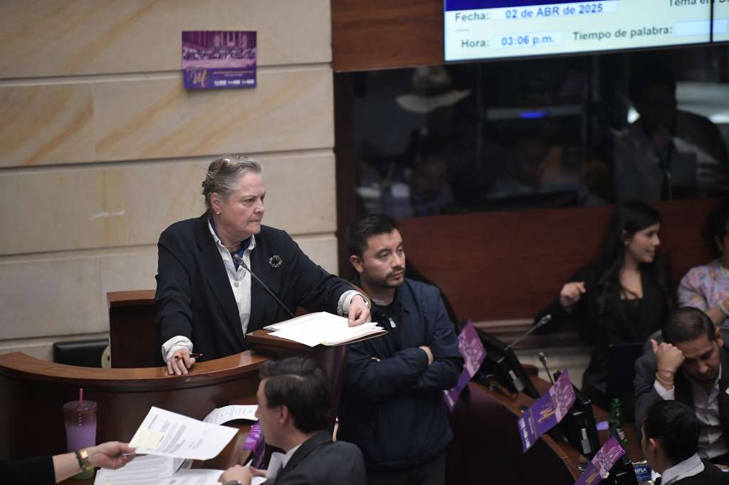 Senadora del Pacto Histórico durante el segundo debate del Proyecto de Ley Anti-Trata No. 061 de 2024 (Plenaria M) Plenaria del 2 de abril de 2025