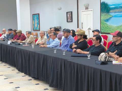 Extensión del cese al fuego con ELN se debería definir este lunes en Cuba