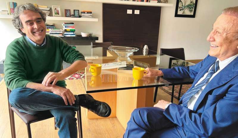 Reunión de esta semana del excandidato presidencial de centro, Sergio Fajardo, y el candidato Rodolfo Hernández, quien va a segunda vuelta. / Archivo particular