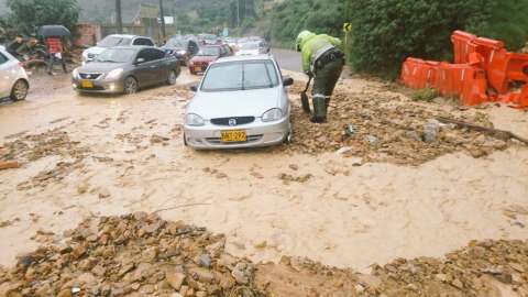 Nuevas emergencias por cuenta de fuertes lluvias en Bogotá