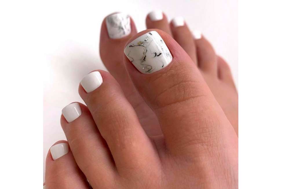 Uñas decoradas pies elegantes: 5 diseños que te van a sorprender