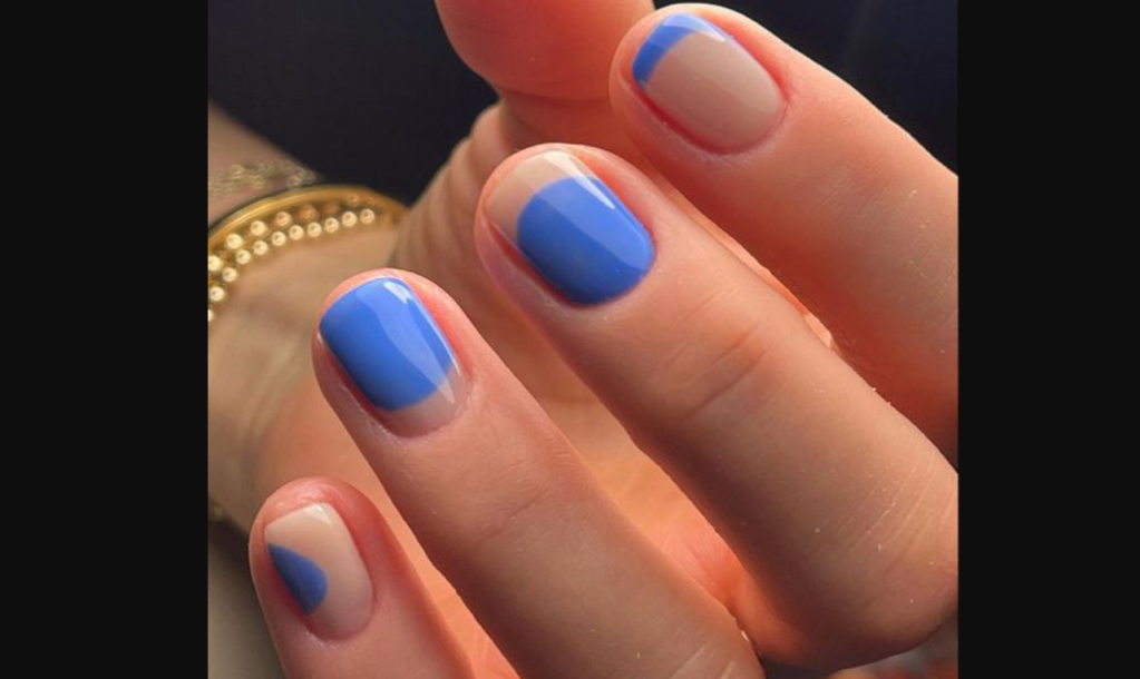 La manicura medialuna es lo último en tendencias, descubre si es para ti.