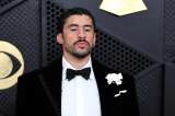 Premios Grammy 2026: los mejores “looks” de la alfombra roja