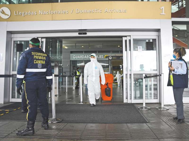 Hasta el momento los aeropuertos solo han operado para vuelos humanitarios y de Estado. / Óscar Pérez - El Espectador