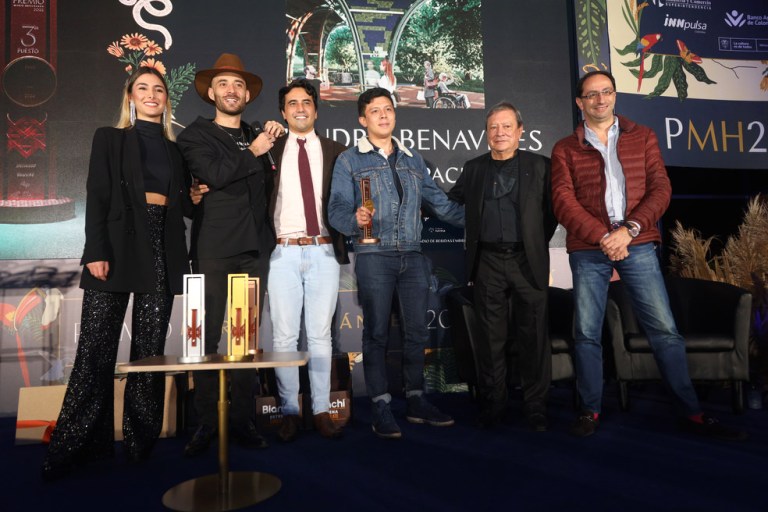 Premio Mario Hernández 2022