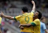 Leandro Damiao guía a Brasil a una nueva cita con la historia