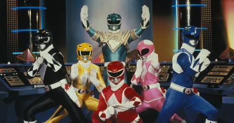 Emiten orden de captura contra actor de “Power Rangers”