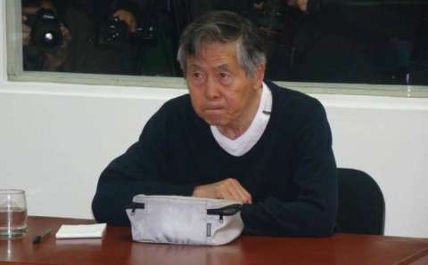 Alberto Fujimori lucha por el indulto en su cumpleaños número 78