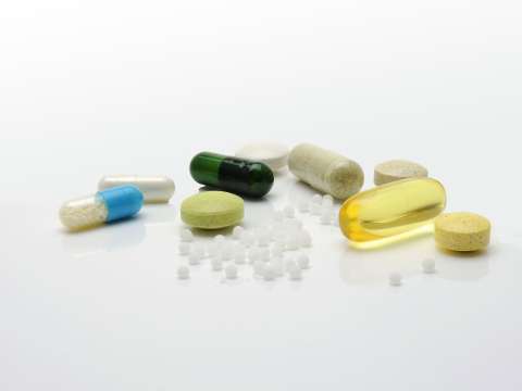 ¿Consume suplementos dietarios? El INVIMA lanzó una alerta sobre 18 productos