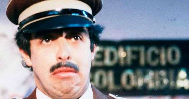 Jaime Garzón como Néstor Eli, el mejor celador que ha tenido el Edificio Colombia.