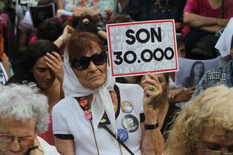 Hijos de genocidas argentinos quieren dar testimonio en contra de sus padres