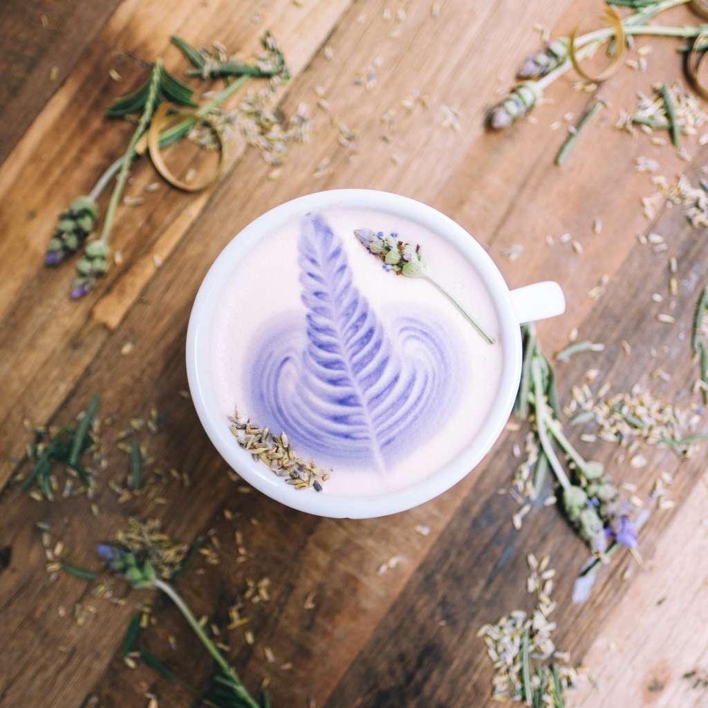 El té con leche y lavanda es una de las bebidas exclusivas de Grace Street