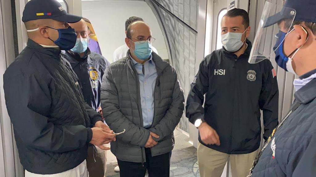 Jorge 40, excomandante paramilitar, regresa a Colombia tras 12 años de extradición.