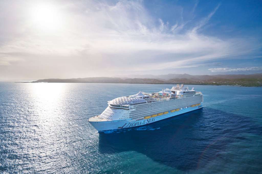 Utopia of the Seas cuenta con ocho piscinas diferentes a bordo y en la playa en Perfect Day at CocoCay. Además, el trío de toboganes acuáticos más audaces en alta mar y otros 15 que le ayudarán a vivir su mejor fin de semana.