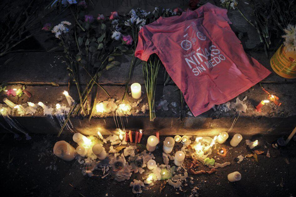 La casa del presunto homicida fue incendiada por personas del sector que rechazaron el crimen. / Mauricio Alvarado - El Espectador