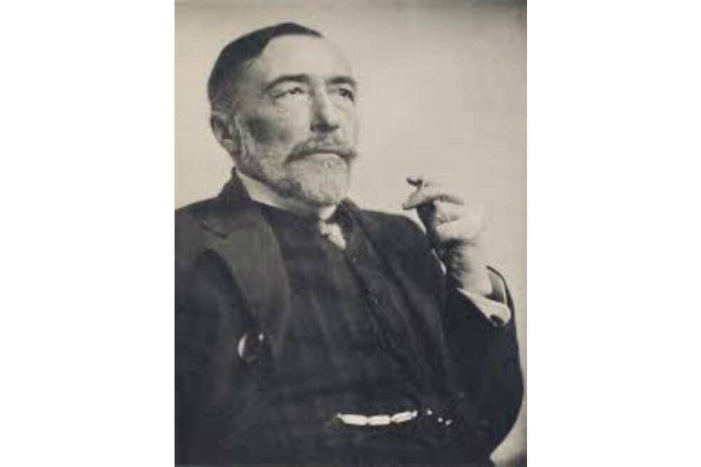 Joseph Conrad, autor de libros como "El corazòn de las tinieblas", "Lord Jim" o "El agente secreto".