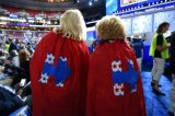 Demócratas inician votación para nominar a Hillary Clinton como su candidata presidencial