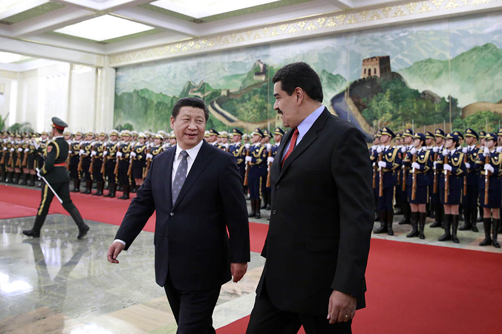 En 2015, los mandatarios se habían reunido para discutir una posible financiación de China a Venezuela que sirviera para normalizar la economía venezolana.