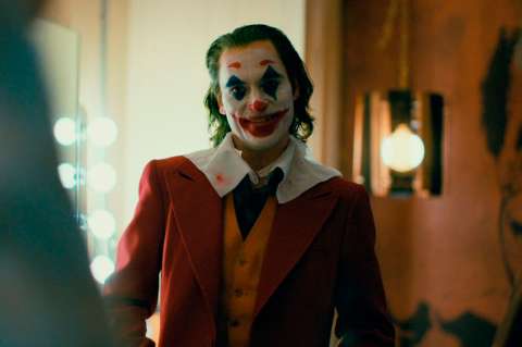 Warner Bros trabaja en secuela de "Joker" con Joaquin Phoenix y Todd Phillips