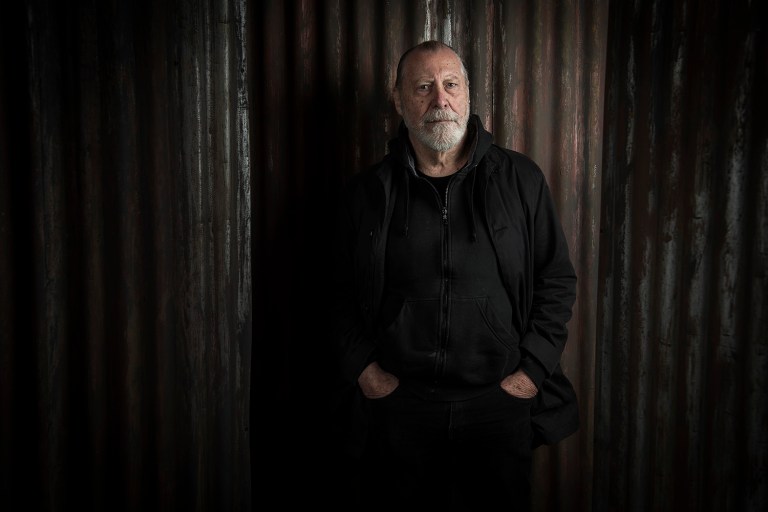 Mauricio Kartún: “El teatro va a ser el arte que sobrevivirá a la inteligencia artificial”