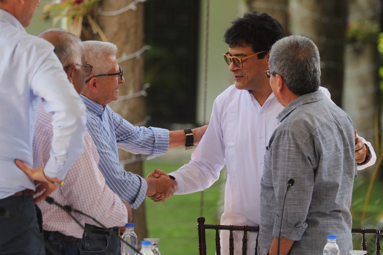 Así va la conformación de la mesa negociadora del Gobierno para diálogos con ELN