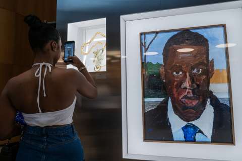 La historia del rapero Jay-Z, inspiración de masas en su Brooklyn natal