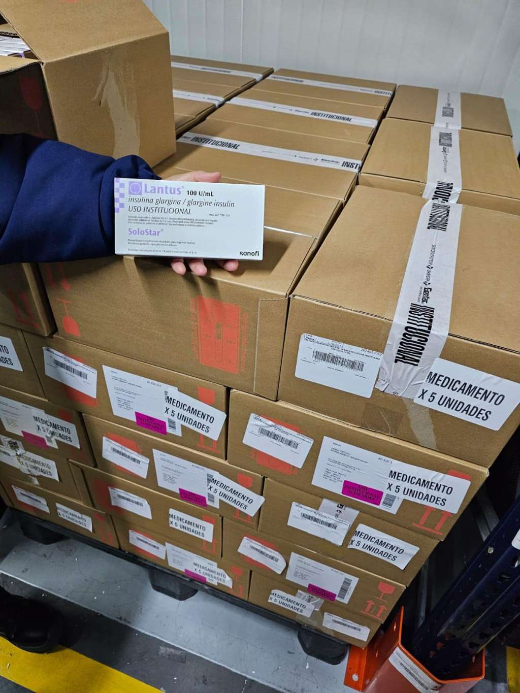 Esta fue una de las unidades de insulina que la Supersalud encontró en la bodega de Audifarma. Sin embargo, esta no se encuentra reportada con problemas de escasez o desabastecimiento. /Supersalud.