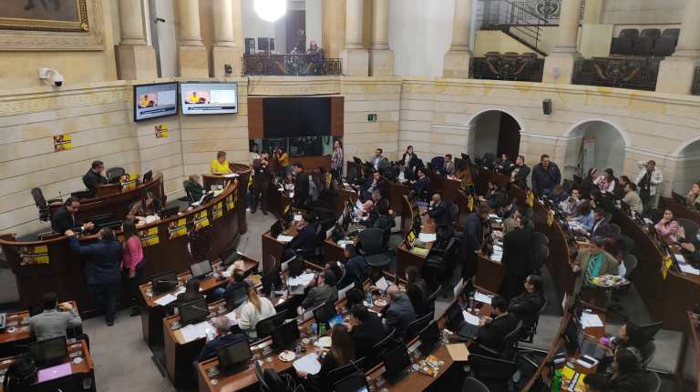 La violencia contra las mujeres no para ni en los debates en el Congreso